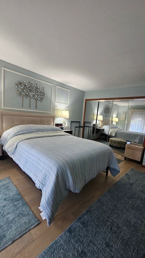 Tiny photo for 9 Temple Garden Court, St. Charles, IL 60174 (MLS # 12479503)