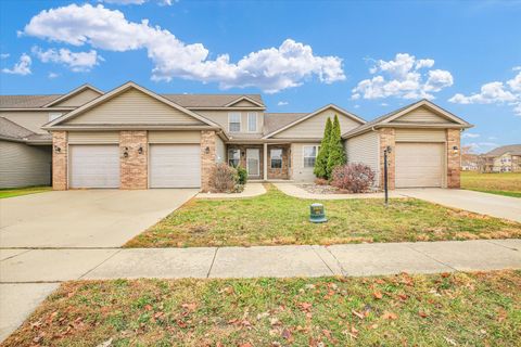 Photo of 3804 Balmoral Drive, Champaign, IL 61822 (MLS # 12493552)