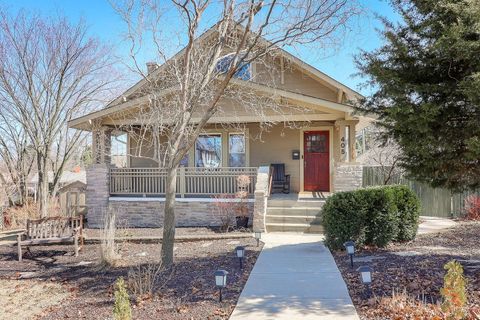 Photo of 405 Singer Avenue, Lemont, IL 60439 (MLS # 12610901)