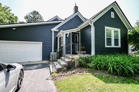 Tiny photo for 2350 N Lewis Avenue, Waukegan, IL 60087 (MLS # 12506813)