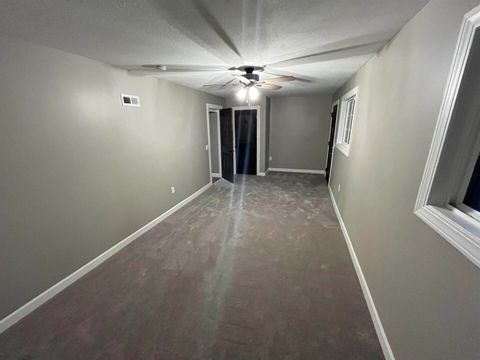 Tiny photo for 25130 Valley Dr Drive, Bettendorf, IA 52722 (MLS # 100000654)