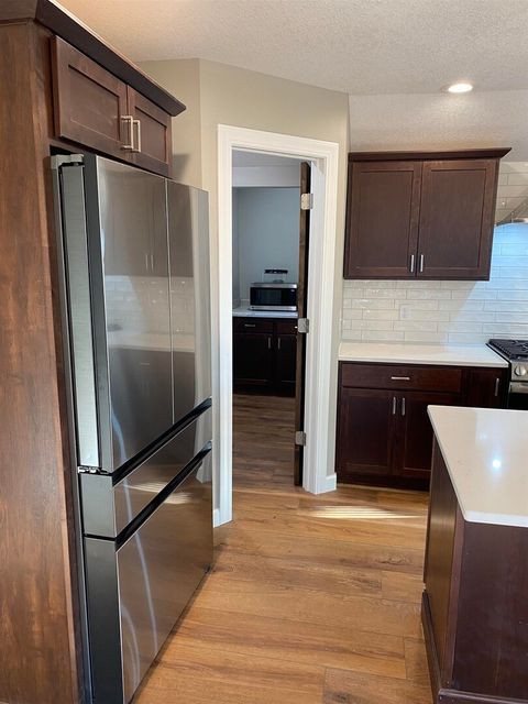 Tiny photo for 25130 Valley Dr Drive, Bettendorf, IA 52722 (MLS # 100000654)