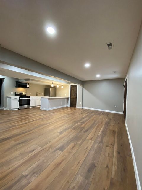 Tiny photo for 25130 Valley Dr Drive, Bettendorf, IA 52722 (MLS # 100000654)