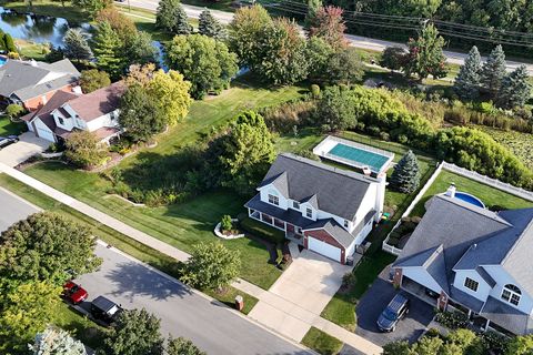 Photo of 16601 W Springview Drive, Lockport, IL 60441 (MLS # 12469732)