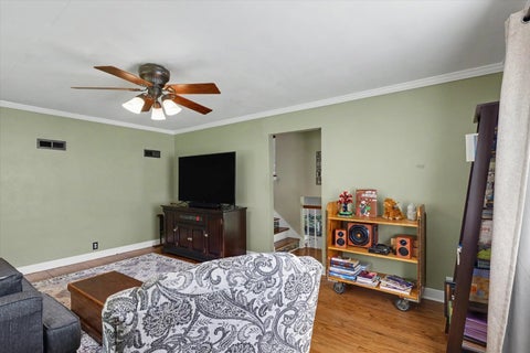 Tiny photo for 710 S Urbana Avenue, Urbana, IL 61801 (MLS # 12733651)