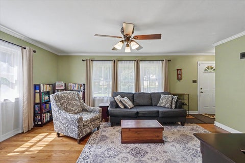 Tiny photo for 710 S Urbana Avenue, Urbana, IL 61801 (MLS # 12733651)