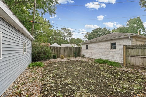 Tiny photo for 710 S Urbana Avenue, Urbana, IL 61801 (MLS # 12733651)