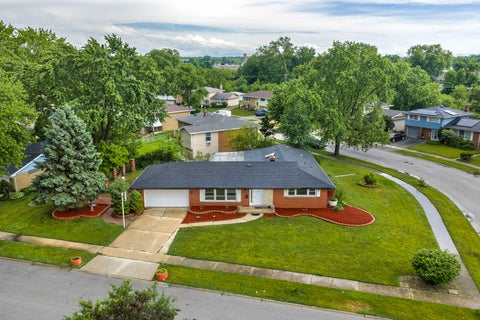 Tiny photo for 445 E 168TH Place, South Holland, IL 60473 (MLS # 12676206)