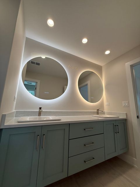 Tiny photo for 740 S Berkley Avenue, Elmhurst, IL 60126 (MLS # 12441989)