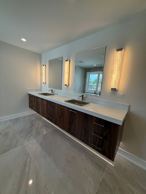 Tiny photo for 740 S Berkley Avenue, Elmhurst, IL 60126 (MLS # 12441989)