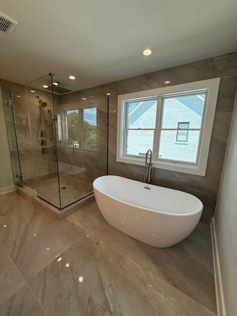 Tiny photo for 740 S Berkley Avenue, Elmhurst, IL 60126 (MLS # 12441989)