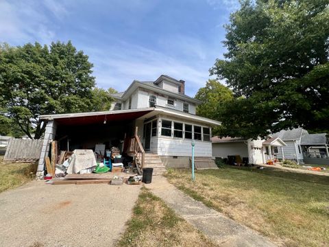 Tiny photo for 212 W Vine Street, Villa Grove, IL 61956 (MLS # 12473203)