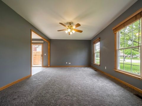 Tiny photo for 215 Fernwood Road, Montgomery, IL 60538 (MLS # 12590810)