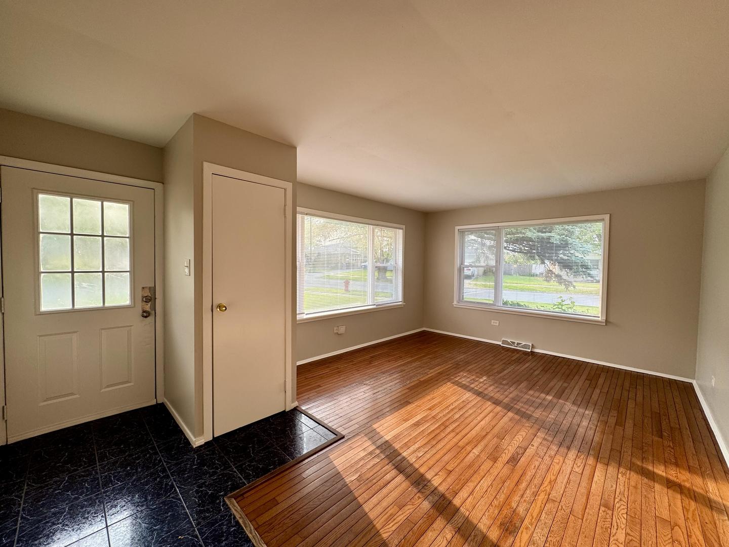 4230 Barry Lane