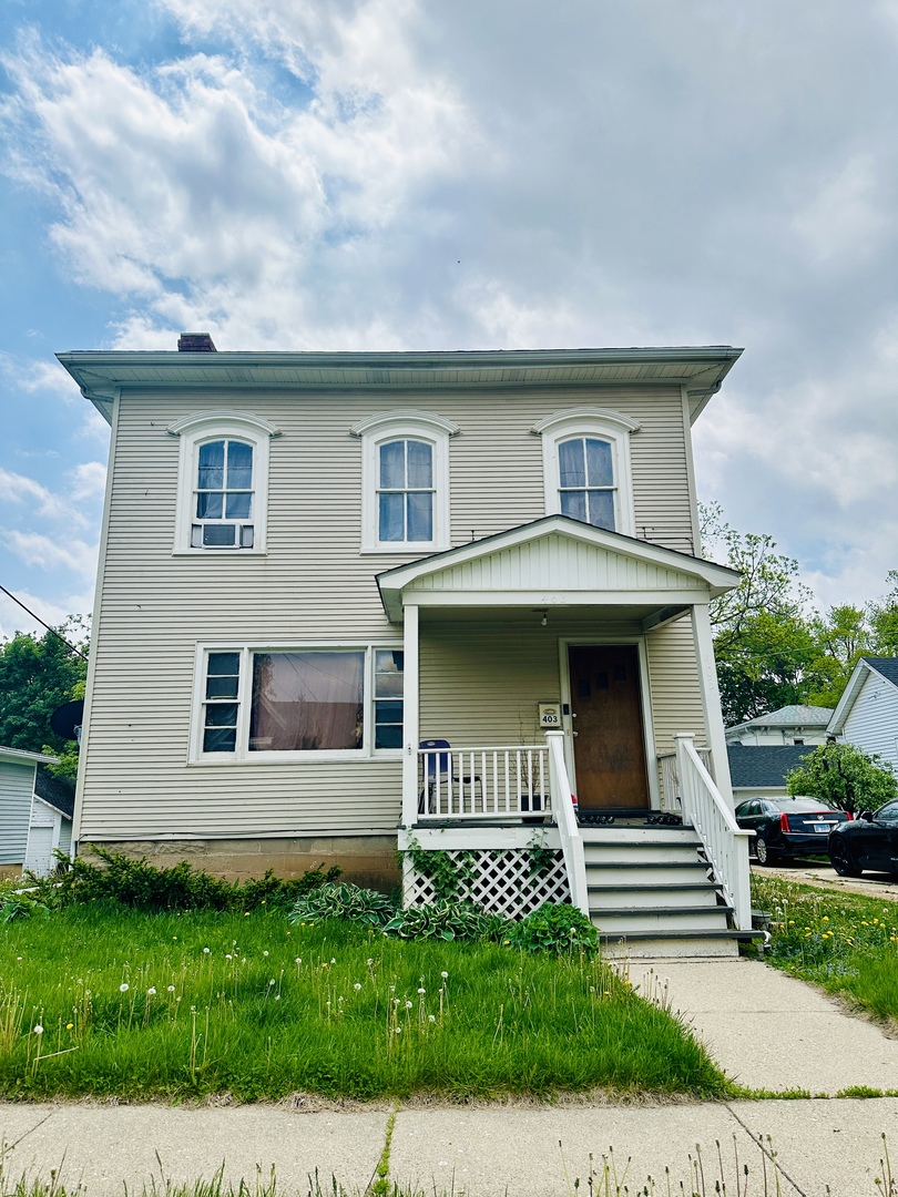 403 E Diggins Street