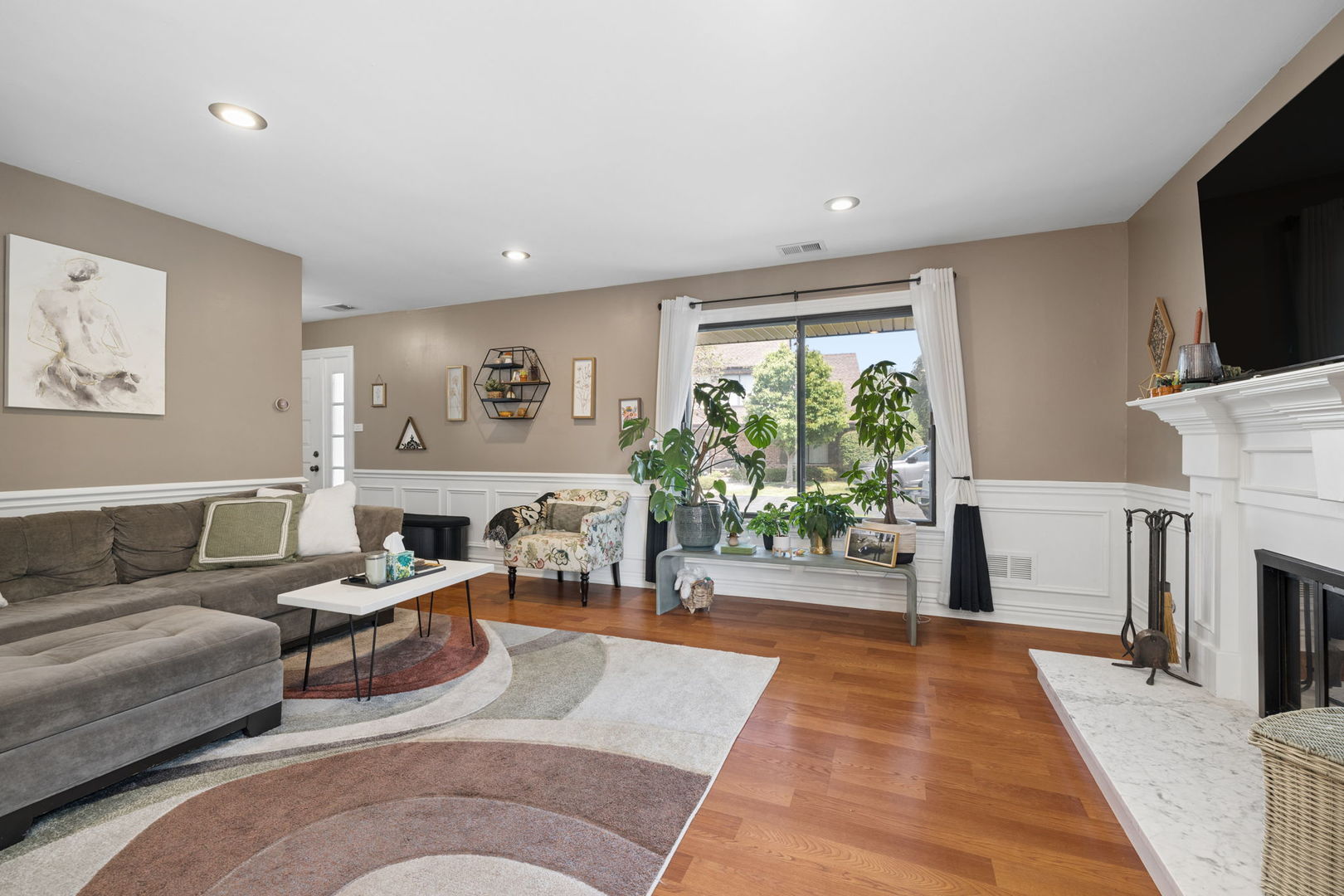 9219 Virginia Court 901
