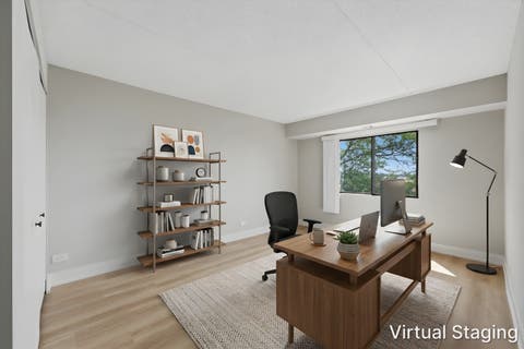 Tiny photo for 350 Plum Creek Drive #308, Wheeling, IL 60090 (MLS # 12719953)