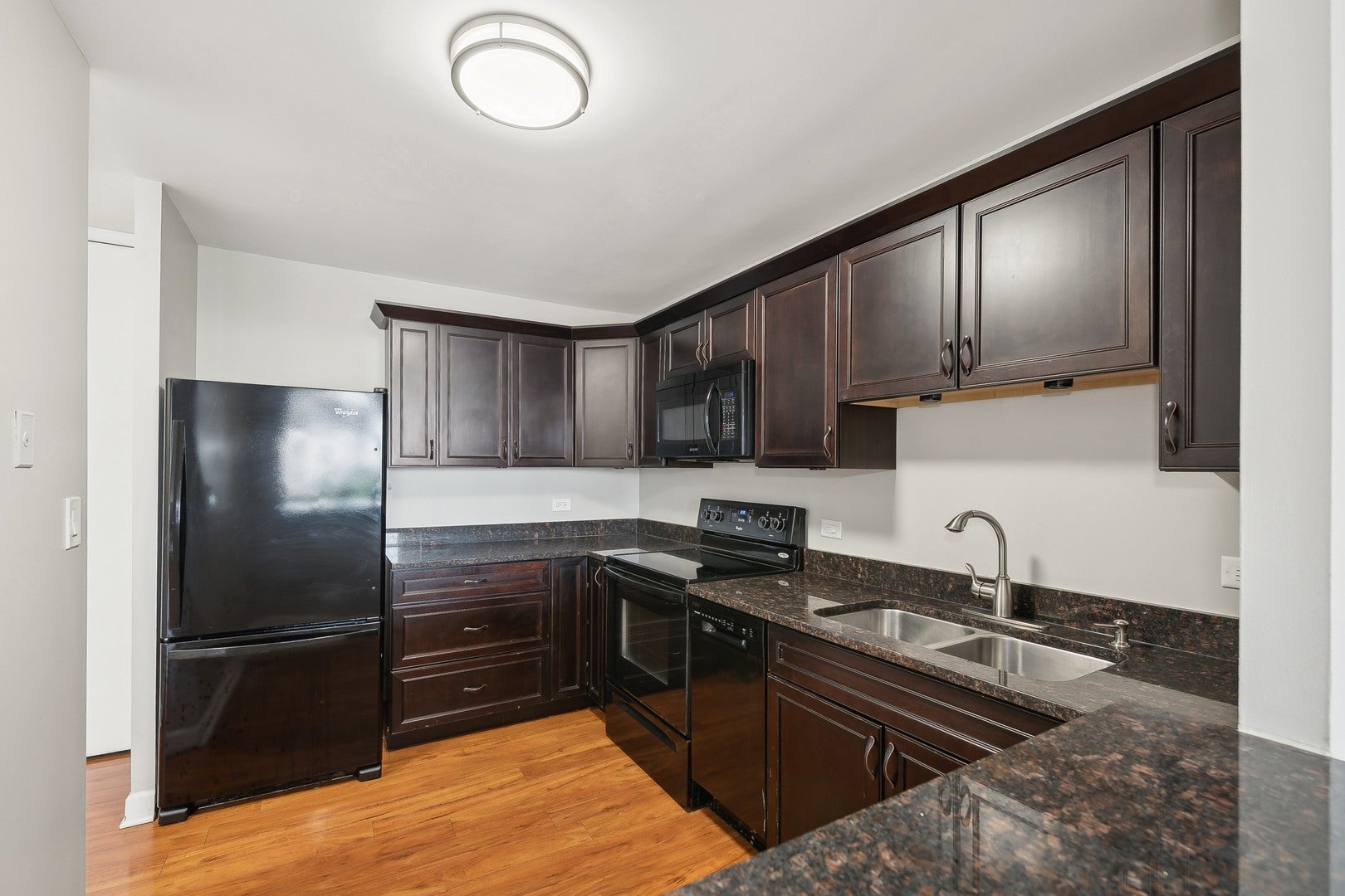 1636 N WELLS Street 1108