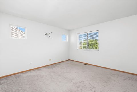 Tiny photo for 923 E SAVANNAH Drive, Romeoville, IL 60446 (MLS # 12403669)
