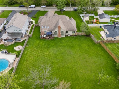 Tiny photo for 4736 DEVON Avenue, Lisle, IL 60532 (MLS # 12629688)
