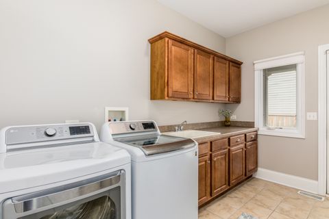 Tiny photo for 4736 DEVON Avenue, Lisle, IL 60532 (MLS # 12629688)