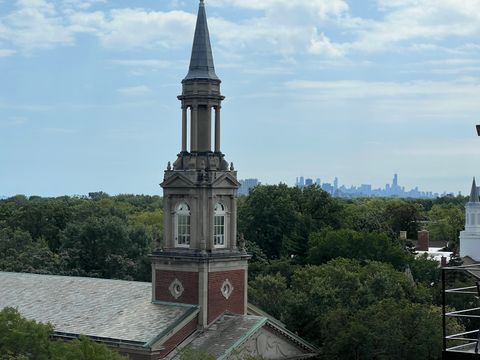 Tiny photo for 1508 Hinman Avenue #8B, Evanston, IL 60201 (MLS # 12502283)