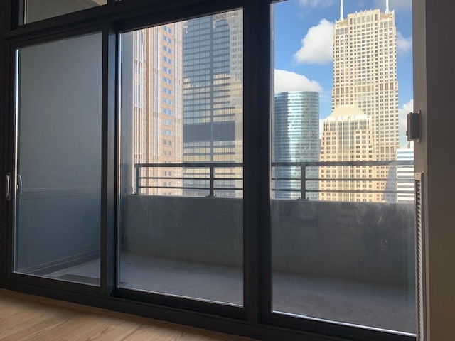235 W Van Buren Street 3321