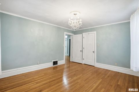 Tiny photo for 1330 29TH Street, Moline, IL 61265 (MLS # QC4269827)