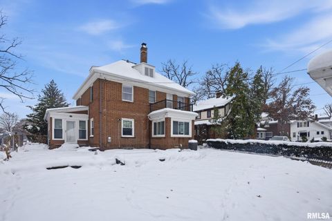 Tiny photo for 1330 29TH Street, Moline, IL 61265 (MLS # QC4269827)