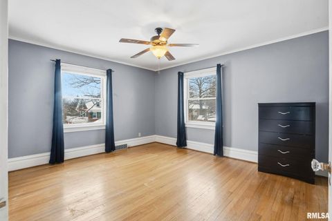 Tiny photo for 1330 29TH Street, Moline, IL 61265 (MLS # QC4269827)