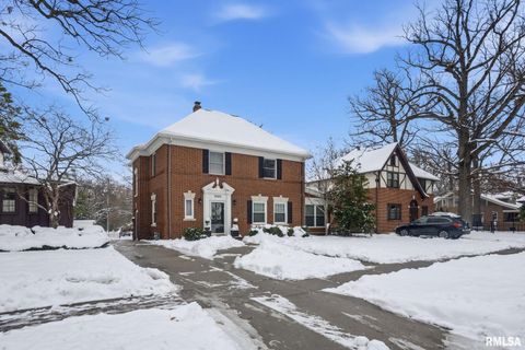 Photo of 1330 29TH Street, Moline, IL 61265 (MLS # QC4269827)