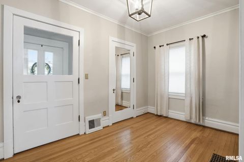 Tiny photo for 1330 29TH Street, Moline, IL 61265 (MLS # QC4269827)