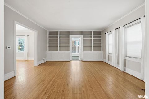 Tiny photo for 1330 29TH Street, Moline, IL 61265 (MLS # QC4269827)