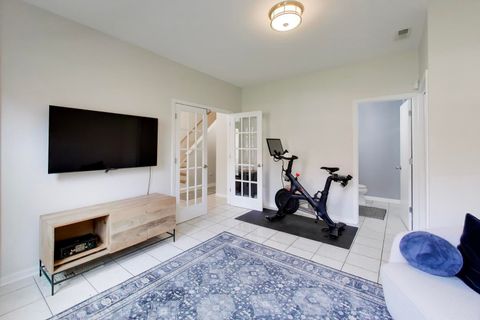 Tiny photo for 4010 N Clark Street #C, Chicago, IL 60613 (MLS # 12610228)