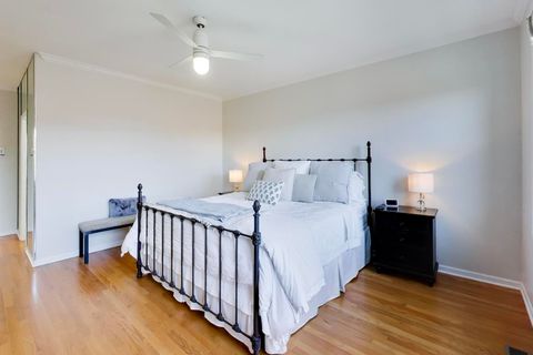 Tiny photo for 4010 N Clark Street #C, Chicago, IL 60613 (MLS # 12610228)