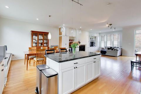 Tiny photo for 4010 N Clark Street #C, Chicago, IL 60613 (MLS # 12610228)