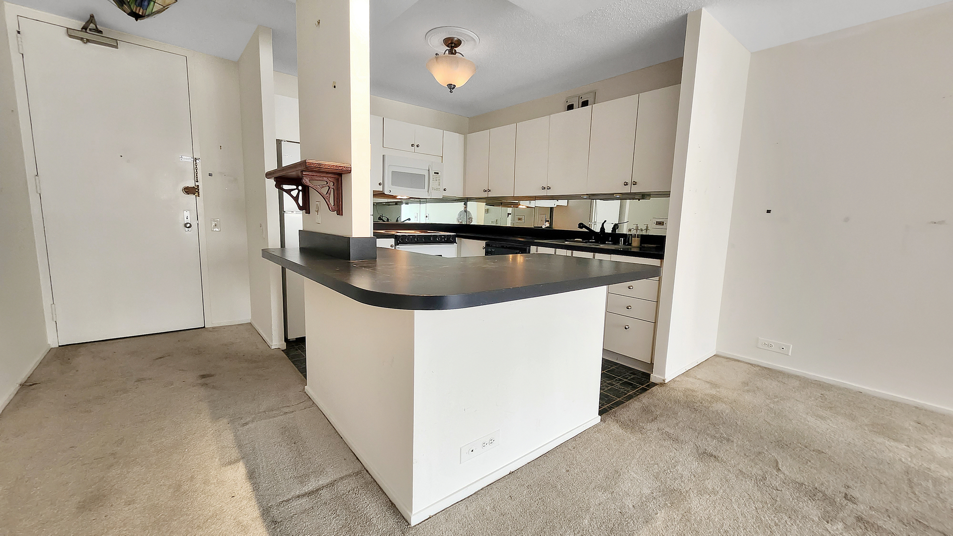 405 N Wabash Avenue 314