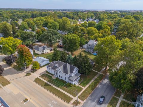 Tiny photo for 304 S Mill Street, Pontiac, IL 61764 (MLS # 12478087)