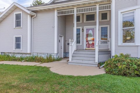 Tiny photo for 304 S Mill Street, Pontiac, IL 61764 (MLS # 12478087)