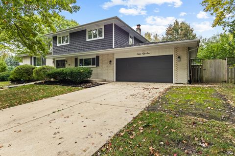 Tiny photo for Downers Grove, IL 60515 (MLS # 12511044)
