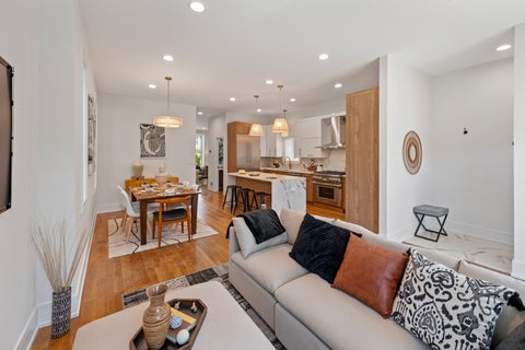Tiny photo for 3414 N Hamilton Avenue, Chicago, IL 60618 (MLS # 12694737)