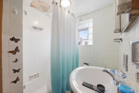 Tiny photo for 5700 S Maplewood Avenue, Chicago, IL 60629 (MLS # 12761267)