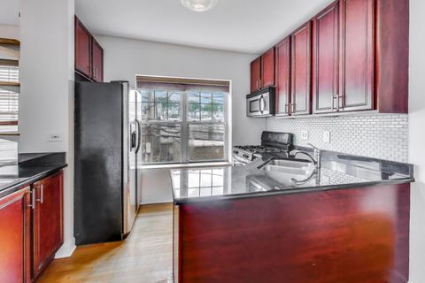 Tiny photo for 2016 N Spaulding Avenue #2W, Chicago, IL 60647 (MLS # 12464343)