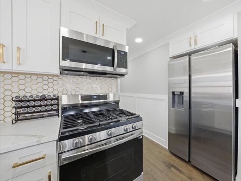 Tiny photo for 5301 S Menard Avenue, Chicago, IL 60638 (MLS # 12676049)
