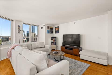 Tiny photo for 345 N La Salle Drive #3401, Chicago, IL 60654 (MLS # 12704878)