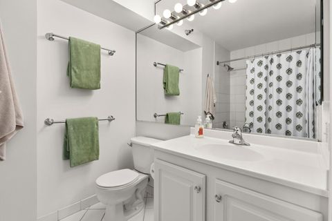Tiny photo for 345 N La Salle Drive #3401, Chicago, IL 60654 (MLS # 12704878)