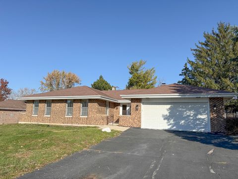 Tiny photo for 823 Bradoc Street, Chicago Heights, IL 60411 (MLS # 12462694)