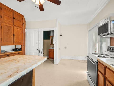 Tiny photo for 927 E Lincoln Avenue, Belvidere, IL 61008 (MLS # 12667230)