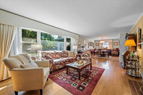 Tiny photo for 535 N Waukegan Road, Lake Forest, IL 60045 (MLS # 12487515)