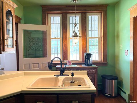 Tiny photo for 404 E 5TH Street, Johnston City, IL 62951 (MLS # EB458721)